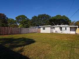 446 39th Ave N, Saint Petersburg, Fl 33703 in Saint Petersburg, FL (Photo 9 of 9)