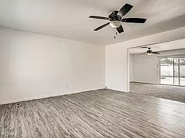 6062 E 28th St, Tucson, Az 85711 in Tucson, AZ (Photo 3 of 12)