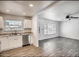 6062 E 28th St, Tucson, Az 85711 in Tucson, AZ (Photo 5 of 12)