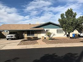 2242 W Larkspur Dr, Phoenix, Az 85029 in Phoenix, AZ