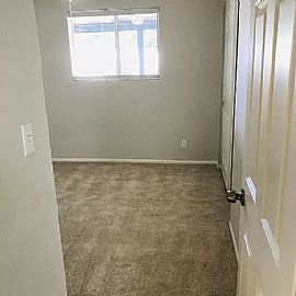 2242 W Larkspur Dr, Phoenix, Az 85029 in Phoenix, AZ (Photo 10 of 12)