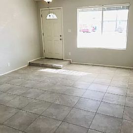 2242 W Larkspur Dr, Phoenix, Az 85029 in Phoenix, AZ (Photo 6 of 12)