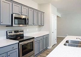 15804 N 65th Ave, Glendale, Az 85306 in Glendale, AZ (Photo 5 of 12)