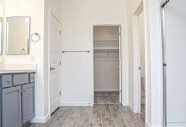 15804 N 65th Ave, Glendale, Az 85306 in Glendale, AZ (Photo 8 of 12)