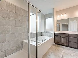 Beautiful and Well-Maintained Single-Story Home in Copper Creek in Fort Worth, TX (Photo 7 of 12)