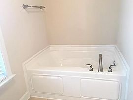 127 Alderwood Dr, Madison, Al 35758 in Madison, AL (Photo 8 of 12)