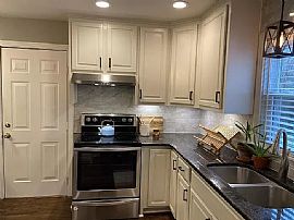 2311 Billie Watkins St Sw, Huntsville, Al 35801 in Huntsville, AL (Photo 5 of 12)