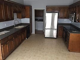 3406 Rock Ln, Irondale, Al 35210 in Irondale, AL (Photo 5 of 12)