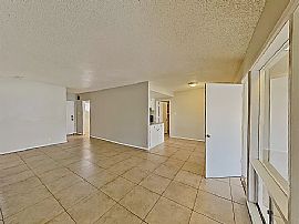 812 W Fairmount Ave, Phoenix, Az 85013 in Phoenix, AZ (Photo 3 of 11)