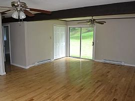 198 Rocky Step Rd, Scott Depot, Wv 25560 in Scott Depot, WV (Photo 3 of 12)