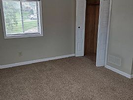 293 N Main St, Morgantown, Wv 26505 in Morgantown, WV (Photo 11 of 12)