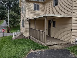 293 N Main St, Morgantown, Wv 26505 in Morgantown, WV (Photo 12 of 12)