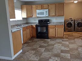 293 N Main St, Morgantown, Wv 26505 in Morgantown, WV (Photo 4 of 12)