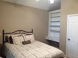 Charming 3 Bedroom Home in College Station, TX (Photo 6 of 8)