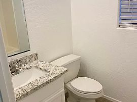 1515 S 84th Dr, Tolleson, Az 85353 in Tolleson, AZ (Photo 8 of 12)