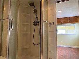 Nice Single Family Home 2 Bed / 1 Bath  in Florida City, FL (Photo 5 of 5)