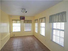 Gorgeous Family Home in Corpus Christi, TX (Photo 8 of 12)