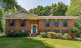 331 Oak Leaf Cir, Hoover, Al 35244 in Hoover, AL