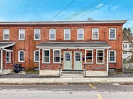 Beautiful 3 Bedroom in Clinton, MA