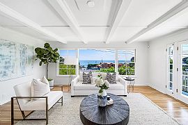 Classic Laguna Beach Cottage 2 Bedroom in Laguna Beach, CA (Photo 8 of 12)