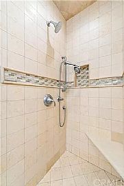 Charming 1 Bedroom Apartment in Laguna Beach, CA (Photo 11 of 12)