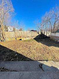 Beautiful, Remodeled 1 Bed/1 Bath in Quincy Center!  -1st Floor in Quincy, MA (Photo 2 of 10)