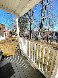 Charming 1 Bedroom Home  in Quincy, MA (Photo 7 of 7)