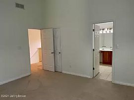 Fabulous 3 Bedroom Home in Louisville, KY (Photo 8 of 9)