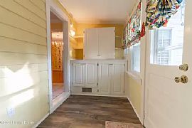 A Charming 3 Bedroom Home in Louisville, KY (Photo 8 of 10)