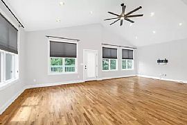 Fabulous 3 Bedroom Home in Chattanooga, TN (Photo 6 of 12)