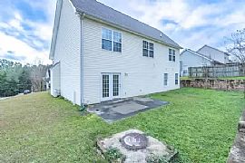 Fabulous 4 Bedroom Home in Chattanooga, TN (Photo 12 of 12)