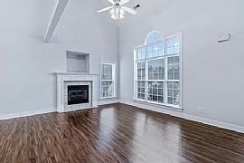 Fabulous 4 Bedroom Home in Chattanooga, TN (Photo 2 of 12)