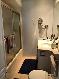 Fabulous 4 Bedroom Home in Buffalo, NY (Photo 9 of 12)