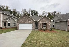 7932 Saint James Dr, Pinson, Al 35126 in Pinson, AL