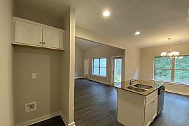 7932 Saint James Dr, Pinson, Al 35126 in Pinson, AL (Photo 4 of 11)