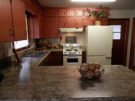 4308 Hunt Dr Nw, Huntsville, Al 35816 in Huntsville, AL (Photo 5 of 12)