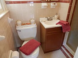 4308 Hunt Dr Nw, Huntsville, Al 35816 in Huntsville, AL (Photo 7 of 12)