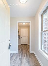 For Rent: $1,195 (2 Beds, 2 Baths, 1,388 Square Feet) in Richmond, KY (Photo 2 of 12)