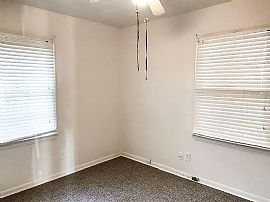 1017 Summerville St Mobile, Al 36617 in Mobile, AL (Photo 3 of 7)