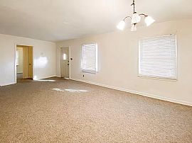 1017 Summerville St Mobile, Al 36617 in Mobile, AL (Photo 7 of 7)