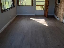 113 Circle Dr, Weirton, Wv 26062 in Weirton, WV (Photo 7 of 8)