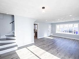 22 Dickinson Ave, North Providence, Ri 02904 in North Providence, RI (Photo 5 of 12)