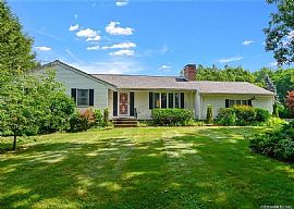 659 Tanner Marsh Rd, Guilford, Ct 06437 in Guilford, CT