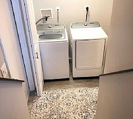 4 Southview Ave, Danbury, Ct 06811 in Danbury, CT (Photo 10 of 12)