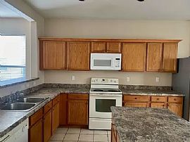 45632 W Morning View Ln, Maricopa, Az 85139 in Maricopa, AZ (Photo 2 of 12)