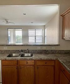 45632 W Morning View Ln, Maricopa, Az 85139 in Maricopa, AZ (Photo 4 of 12)