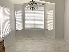 1151 W Sparrow Dr, Chandler, Az 85286 in Chandler, AZ (Photo 4 of 12)