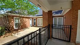 9501 Heathrow Dr, Montgomery, Al 36117 in Montgomery, AL (Photo 3 of 11)