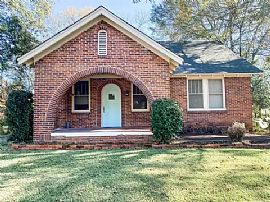 23 S Madison Ter, Montgomery, Al 36107 in Montgomery, AL