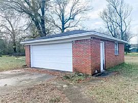 5015 Washington Ferry Rd, Montgomery, Al 36108 in Montgomery, AL (Photo 11 of 11)